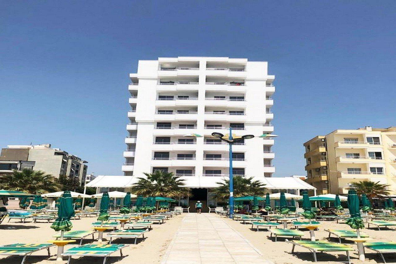 Perandor Beach ドゥラス エクステリア 写真